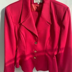 Vertigo suit pink brand new
